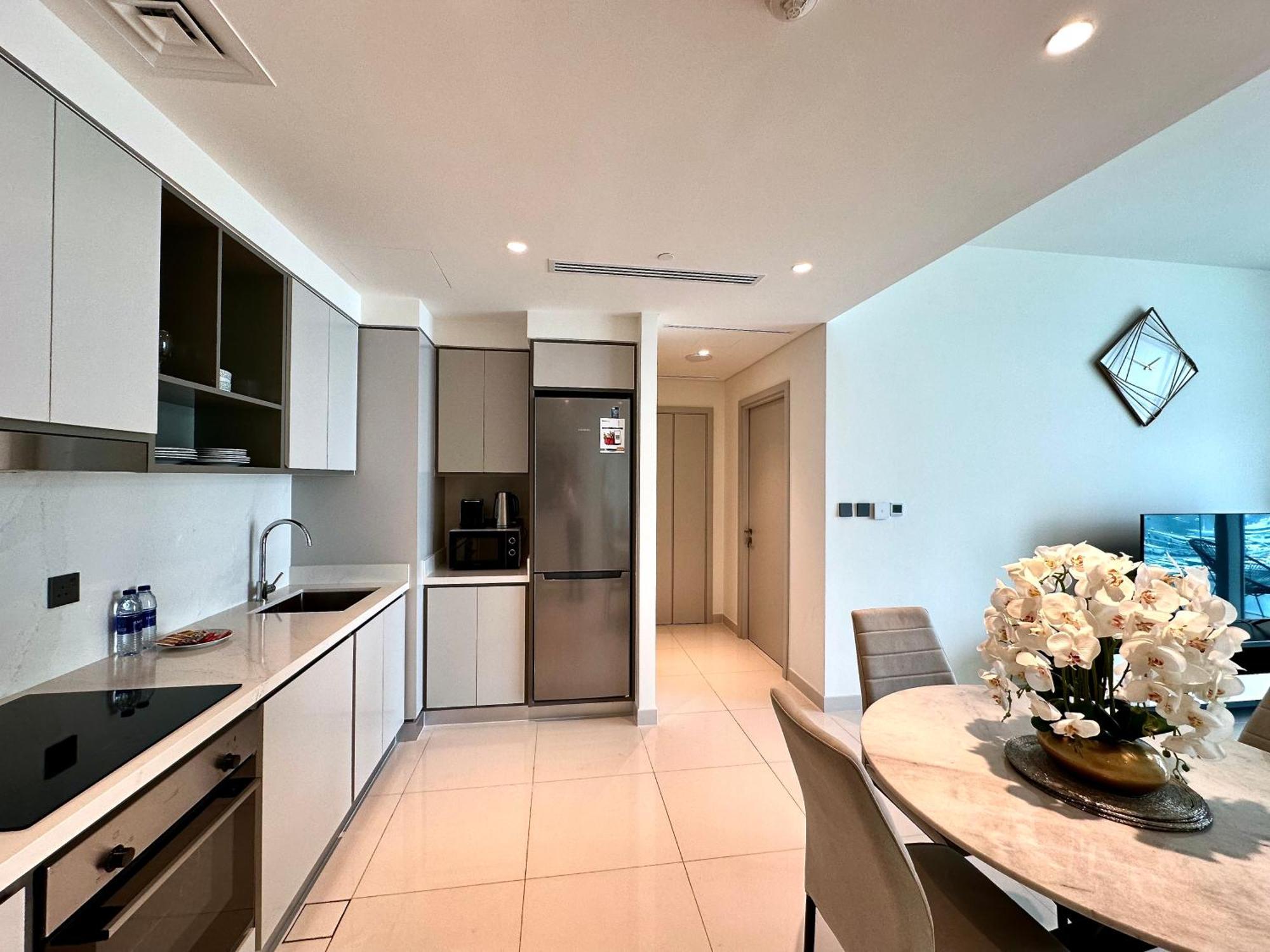 Lux Bnb I Sun Rise Bay I Palm & Sea View Appartement Dubai Buitenkant foto